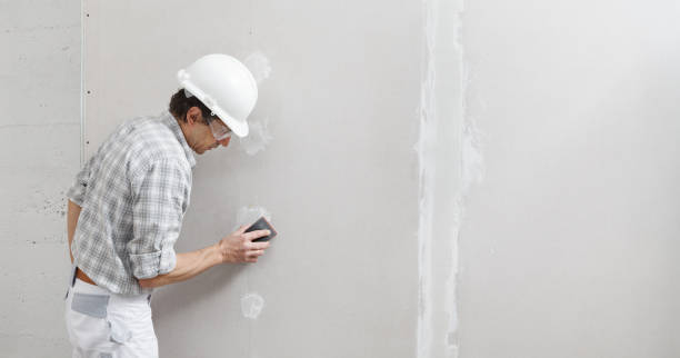 Best Biohazard Mold Removal  in Riverside, NY